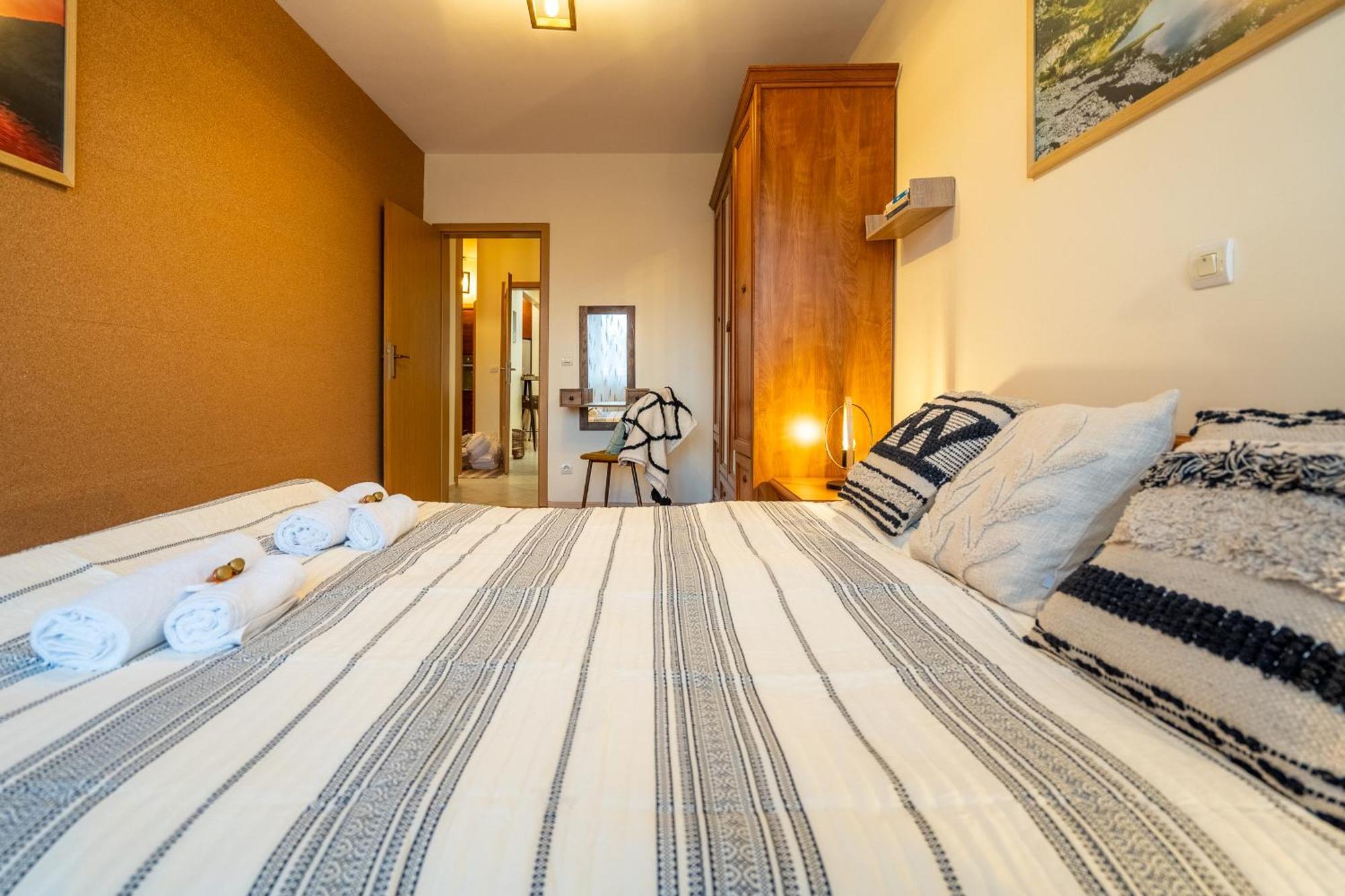Premium Comfy 2Bdr Apt - Free Parking - Fast Wi-Fi โซเฟีย ภายนอก รูปภาพ